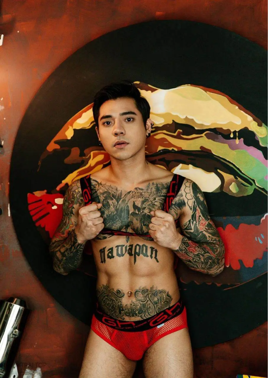 หนุ่มหล่อขึ้นปก 1186.2