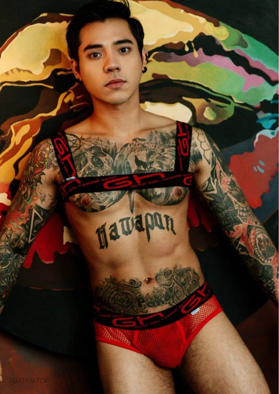 หนุ่มหล่อขึ้นปก 1186.2