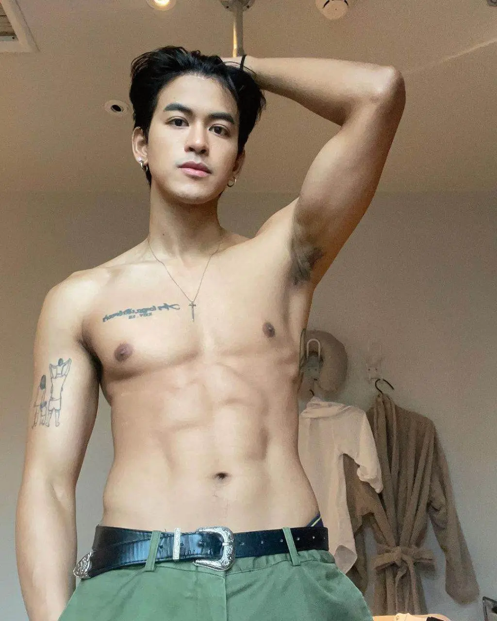 ดูดรักให้หลงไหล