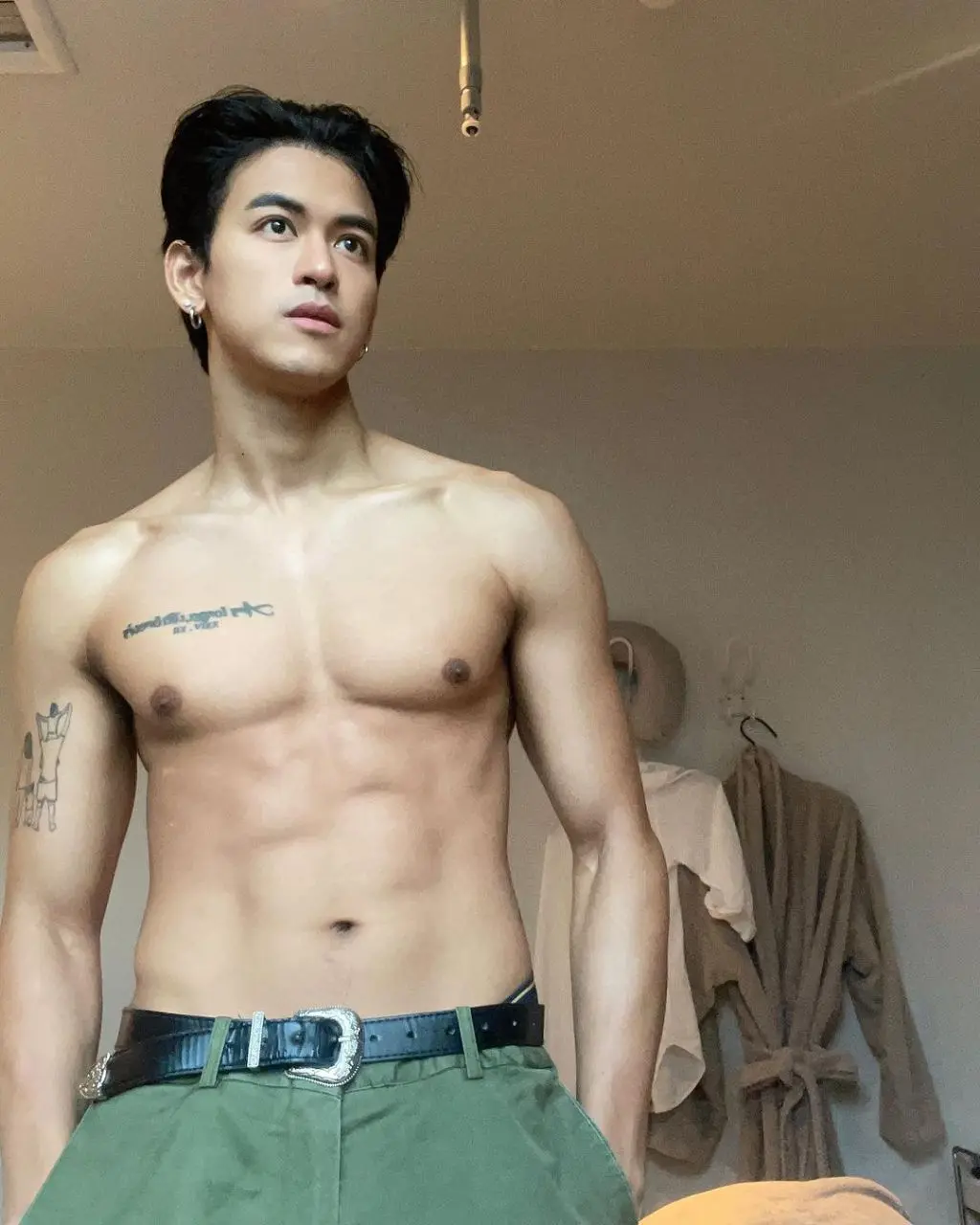 ดูดรักให้หลงไหล