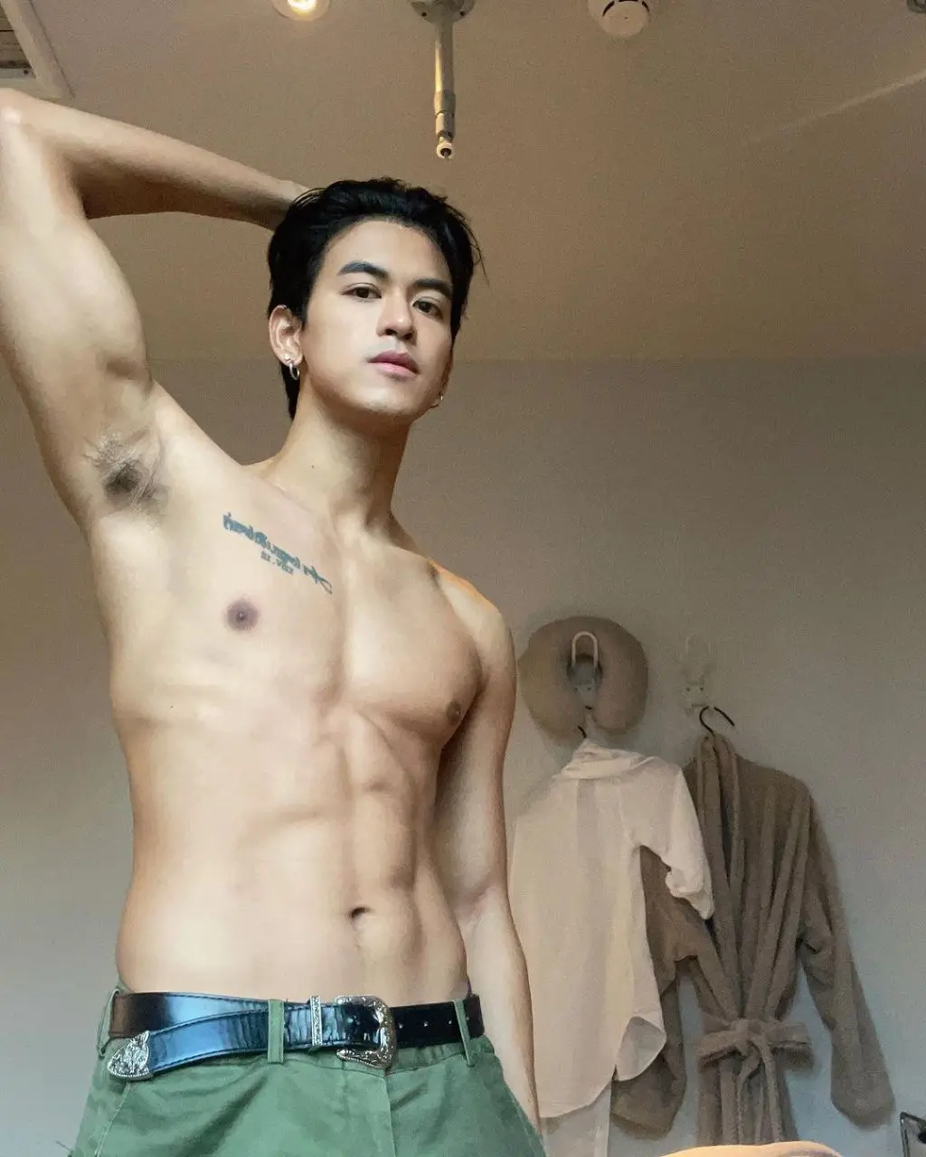 ดูดรักให้หลงไหล