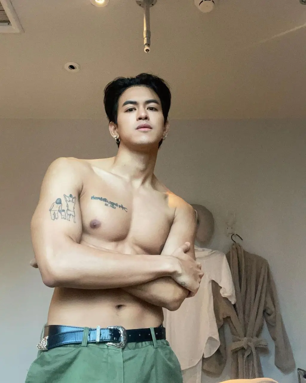 ดูดรักให้หลงไหล