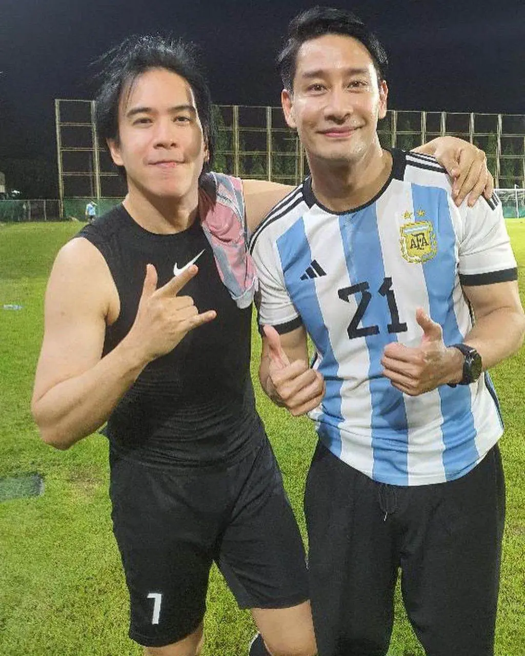 คลังเก็บรัก