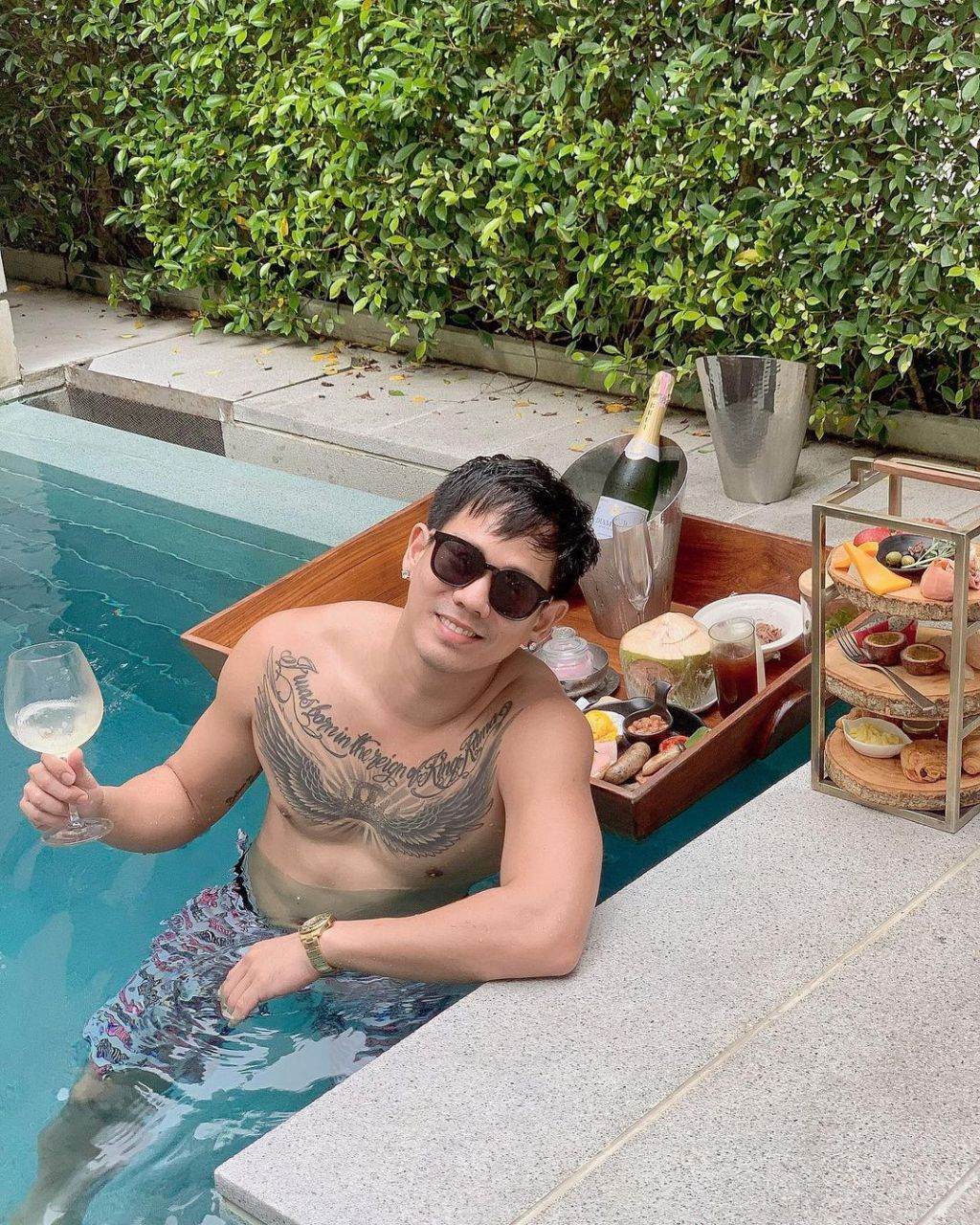 อ้ายจ่อยอ่าาาาา