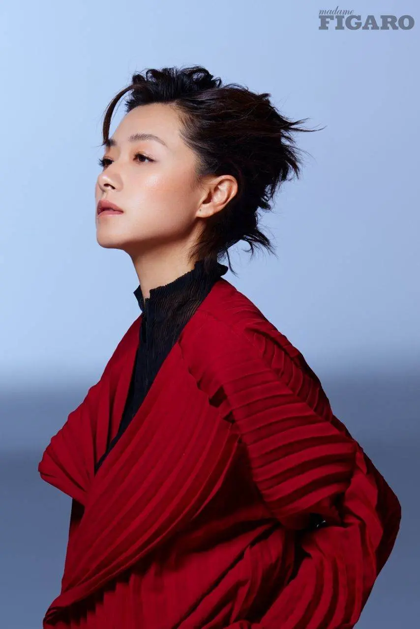 Wan Qian @ madame FIGARO China November 2023