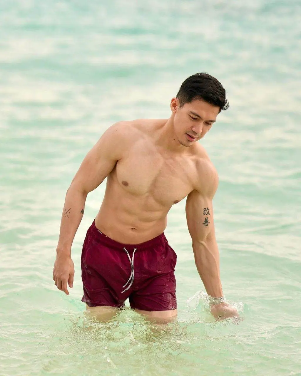 คลังเก็บน้ำรัก