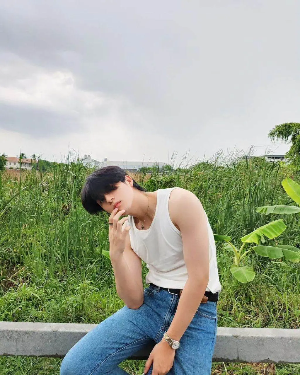 คลังเก็บน้ำรัก