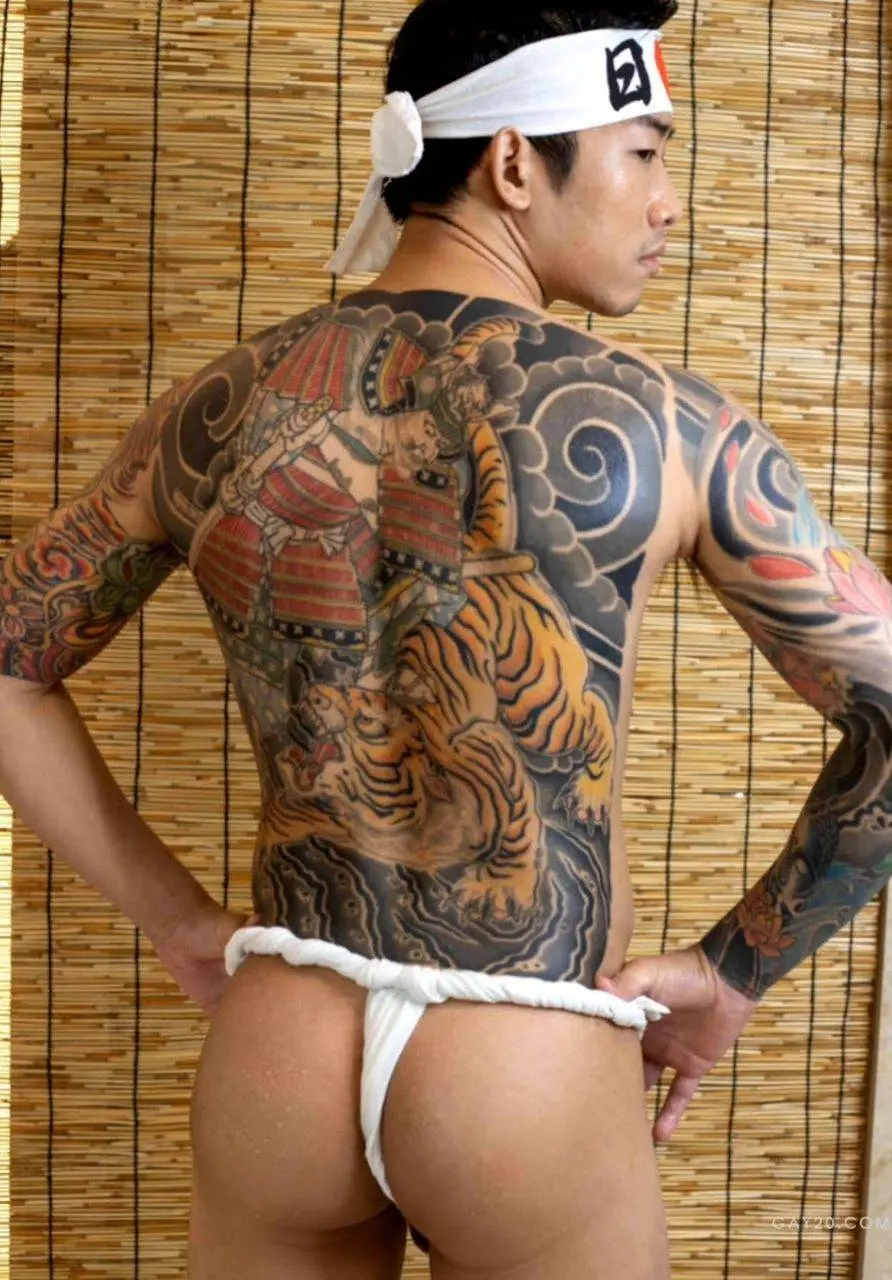 ผีเห็นผีที่ป่าเดียวกัน