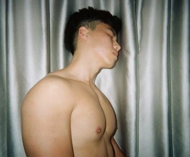 หล่อบ้างน่ารักบ้าง ๘๓