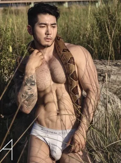 ถอดโชว์เรือนร่าง 2836