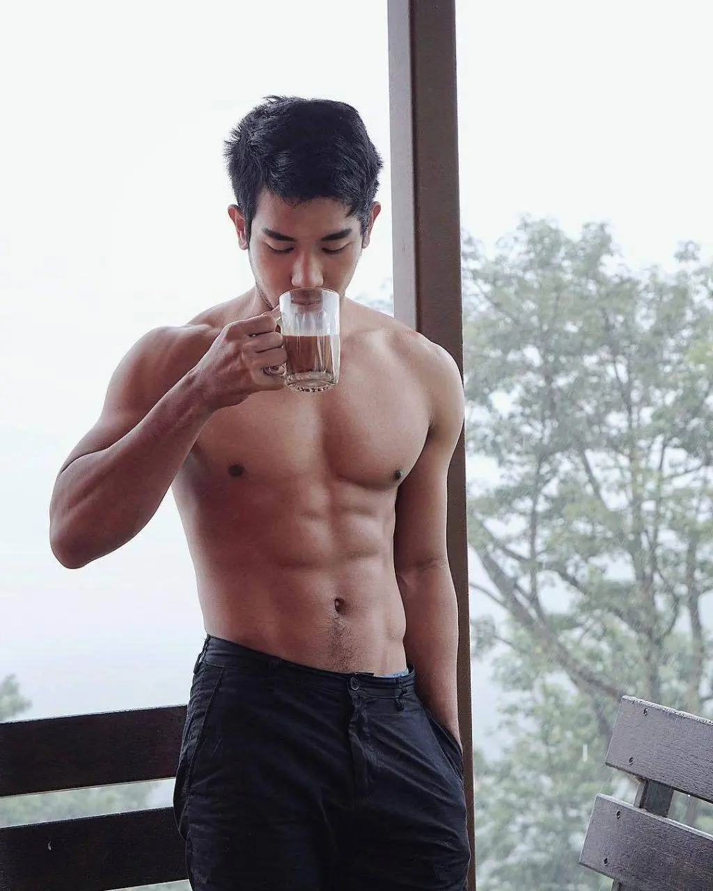 ถอดโชว์เรือนร่าง 2836