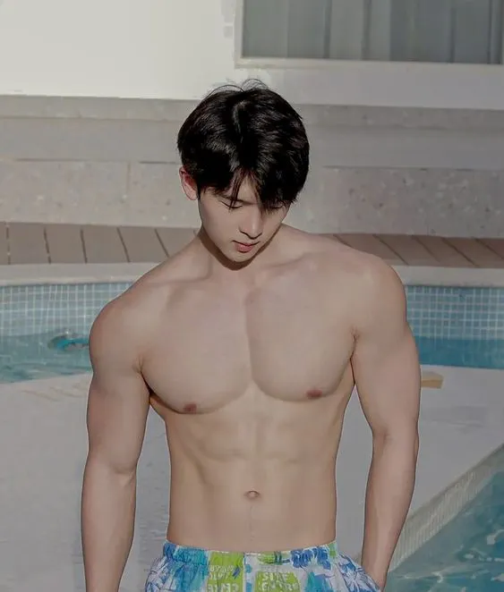 ถอดโชว์เรือนร่าง 2838