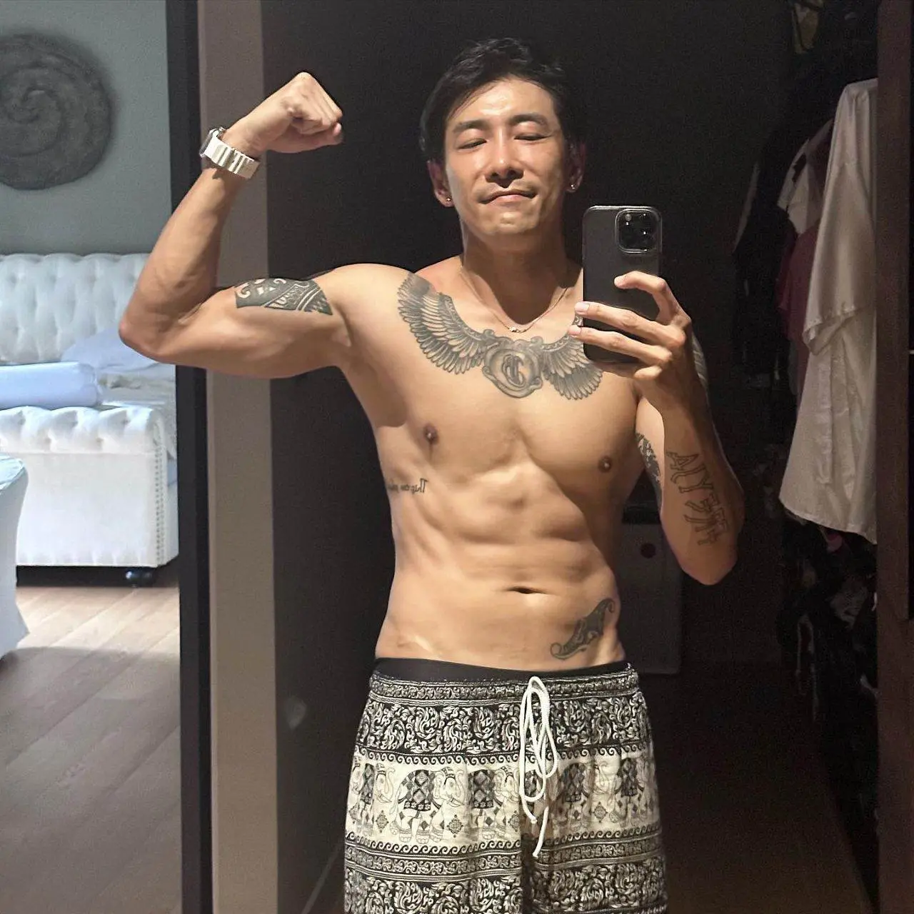 คลังเก็บนม