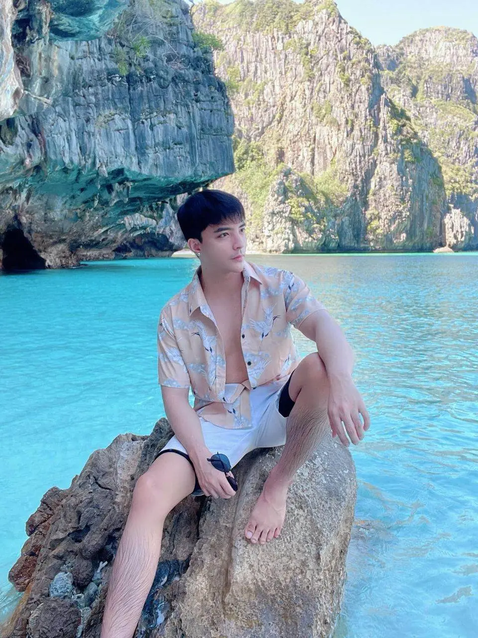 ฮาเล่ย์ บาร์โฮสตัวท็อป