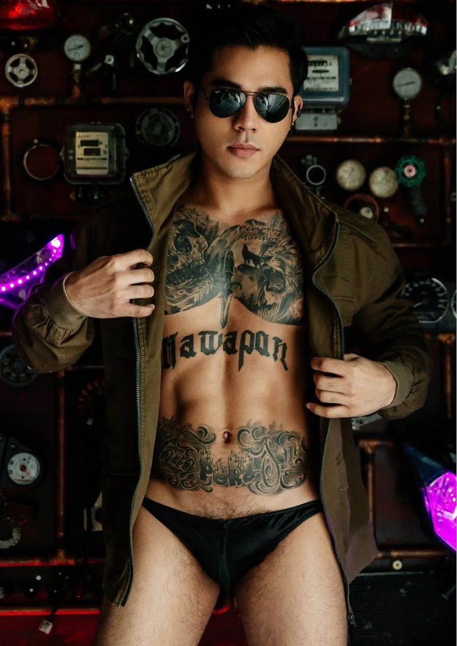 หนุ่มหล่อขึ้นปก 1186.4