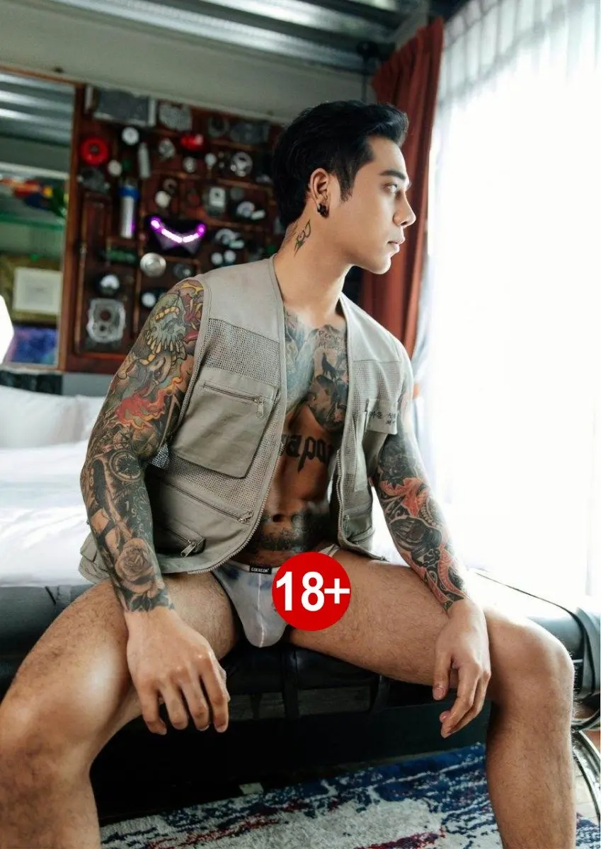 หนุ่มหล่อขึ้นปก 1186.4