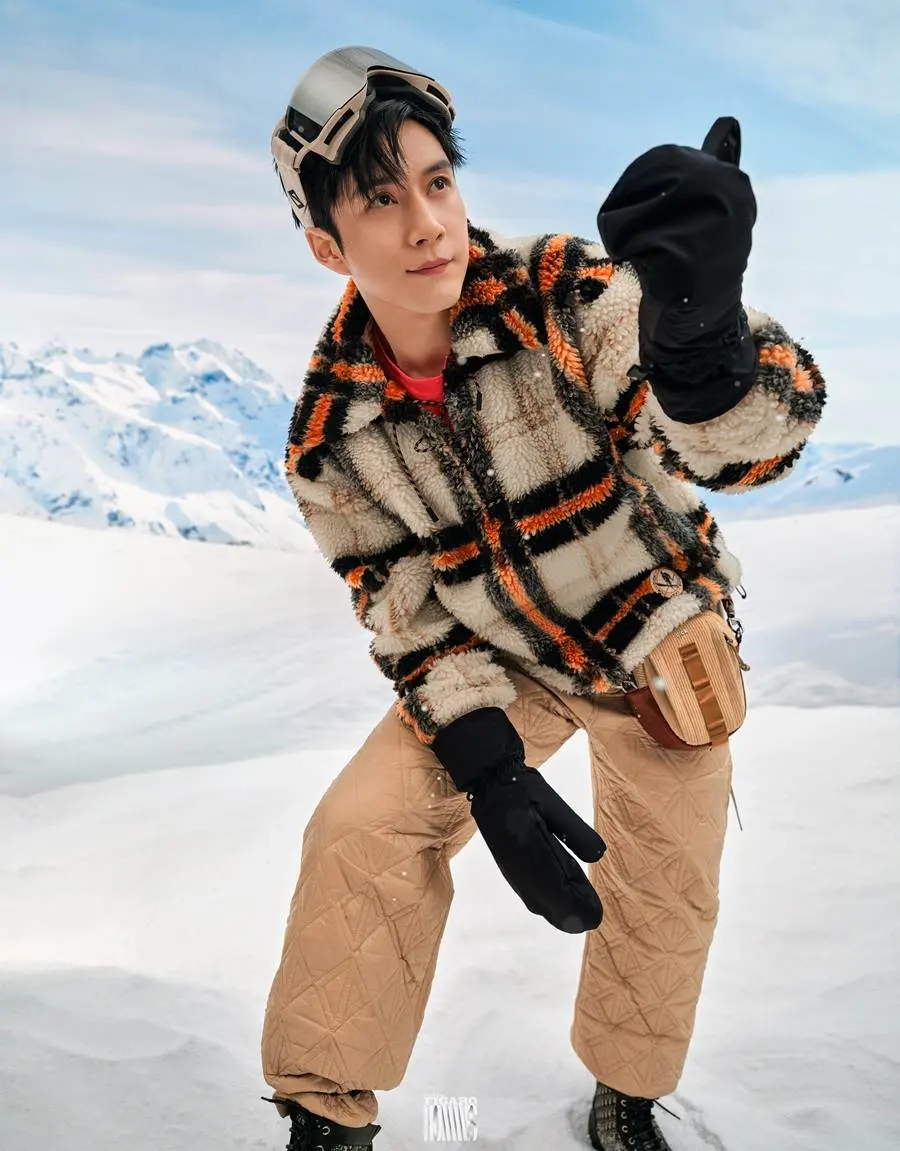 Elvis Han @ madame FIGARO Hommes China November 2023
