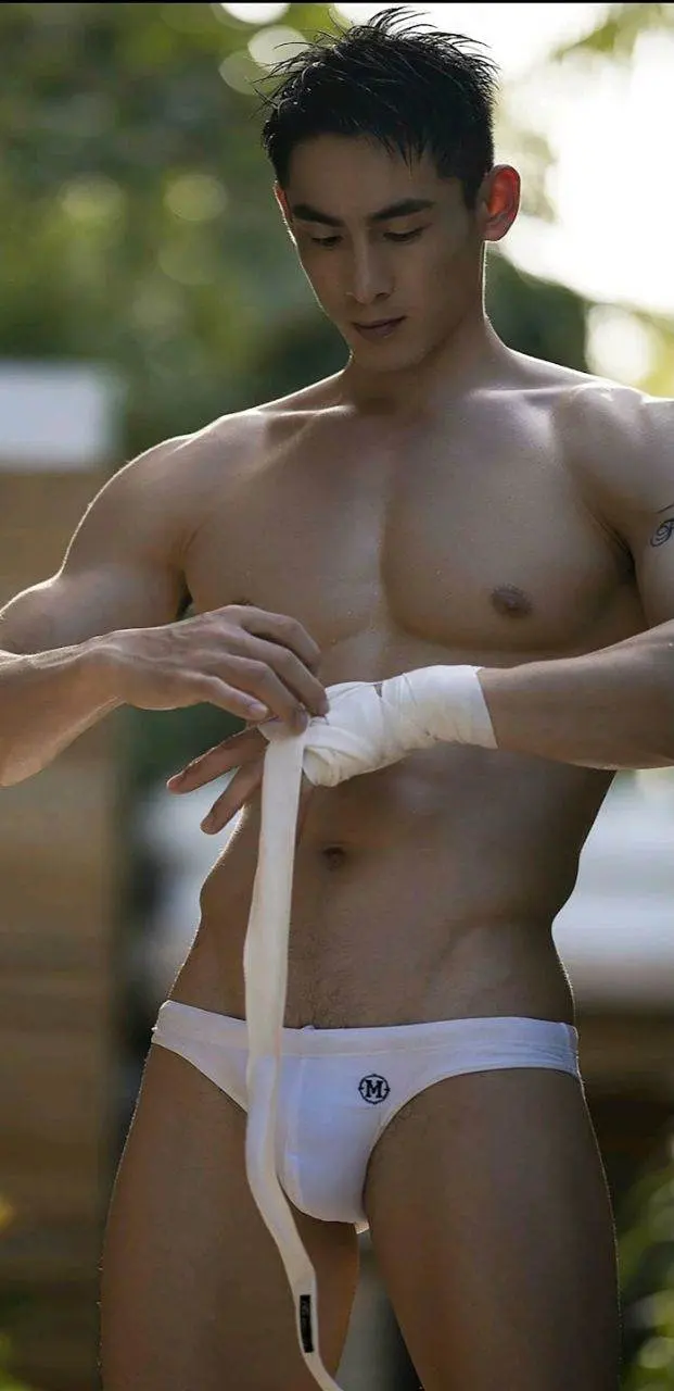 กรุ๊ปแซ่บ