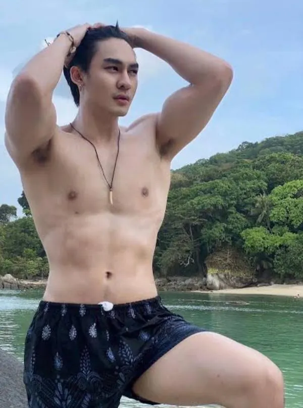 เก็บตกแอบแซ่บ