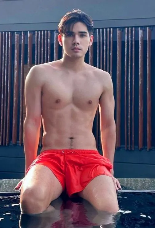 เก็บตกแอบแซ่บ