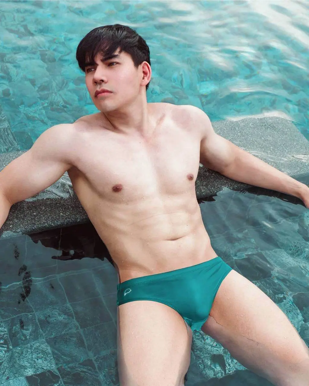 ไม่เล๊าลื๋อ..