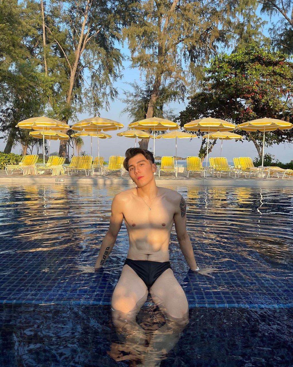 เมียไม่อยู่ไว้ค่อยเป็นชู้กัน