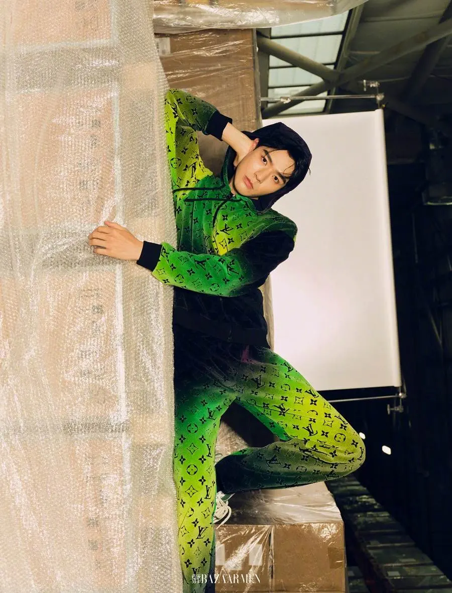 GongJun @ Harper's BAZAAR Men China December 2023