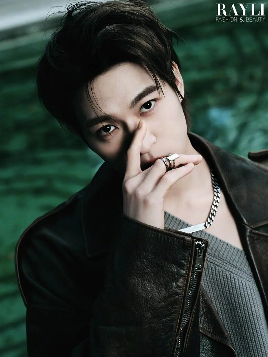 Santa @ Rayli Magazine China December 2023