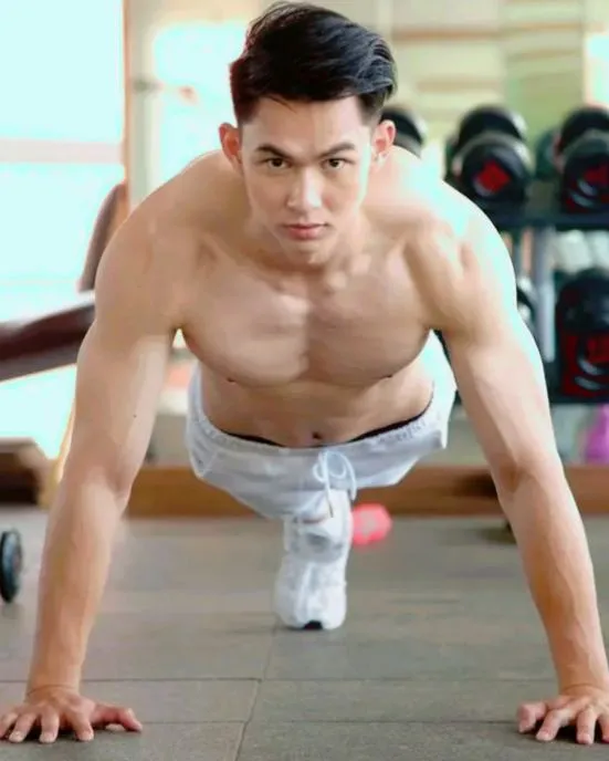 เนียนนาบ นัวร์แน่น