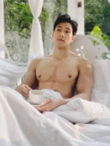 น้ำทะลัก