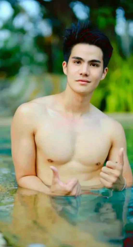 น้ำทะลัก