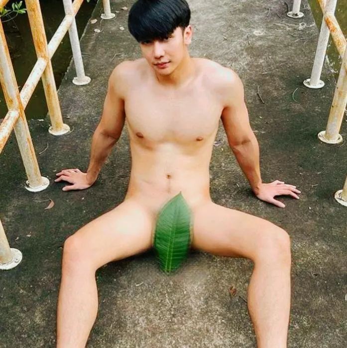 น้องเสียดสีพี่เสียดแทง
