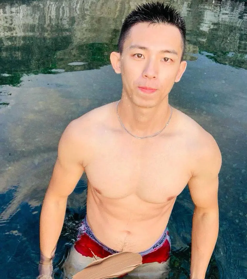 ถอดโชว์เรือนร่าง 2841