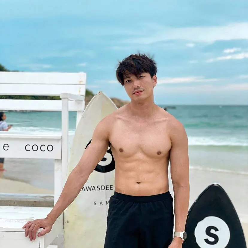 ถอดโชว์เรือนร่าง 2842