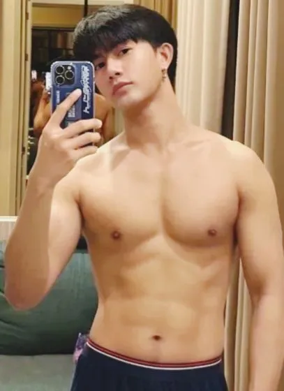 เพื่อนสนิทคิดไม่ซื่อ