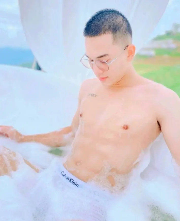 กระหน่ำตำกระเส่า