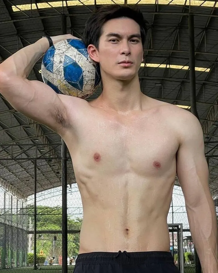 คลัง รวมความยั่วน้ำลาย