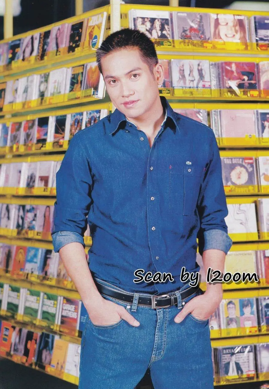 (วันวาน) ก้อง นรบดี-น้องแพลงตอน-น้องอีตั้น @ นิตยสาร กุลสตรี ปีที่ 35 ฉบับที่ 838 ธันวาคม 2548