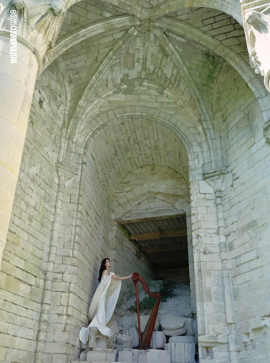 Yang Zi @ Cosmopolitan China December 2023