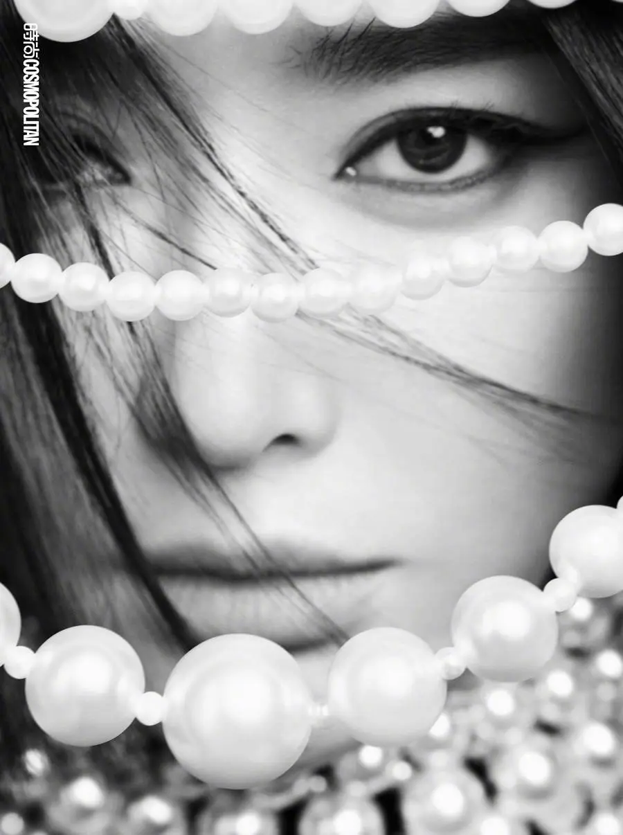 Qin Lan @ Cosmopolitan China December 2023