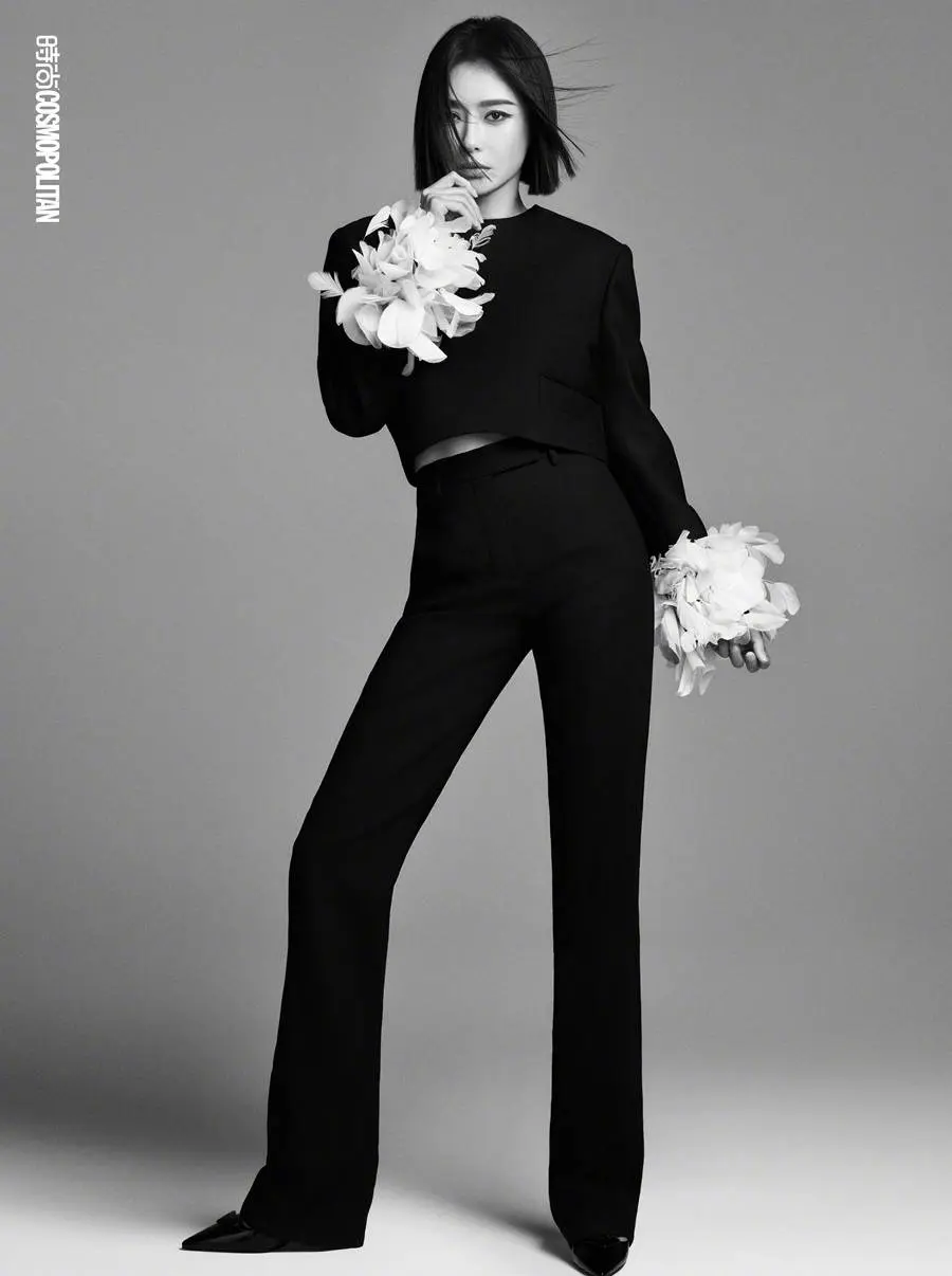 Qin Lan @ Cosmopolitan China December 2023