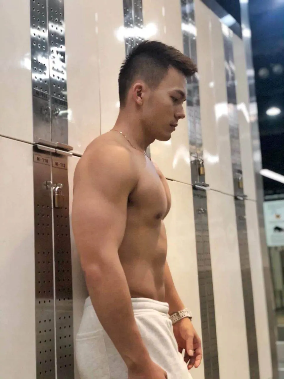 หนุ่มเวียดนาม ตำนานเก่า iG la bao.