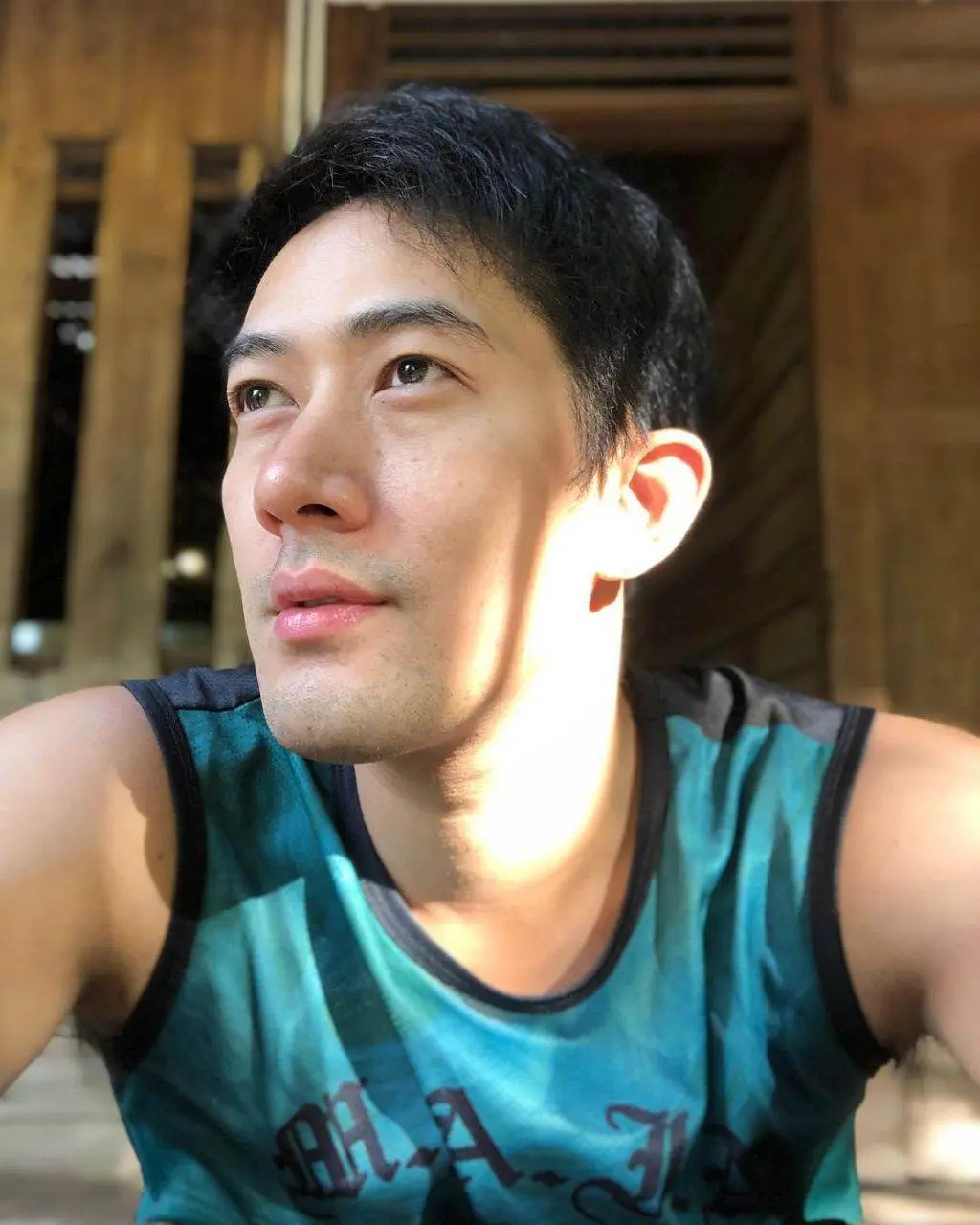 อ้ายนัท อติรุจ
