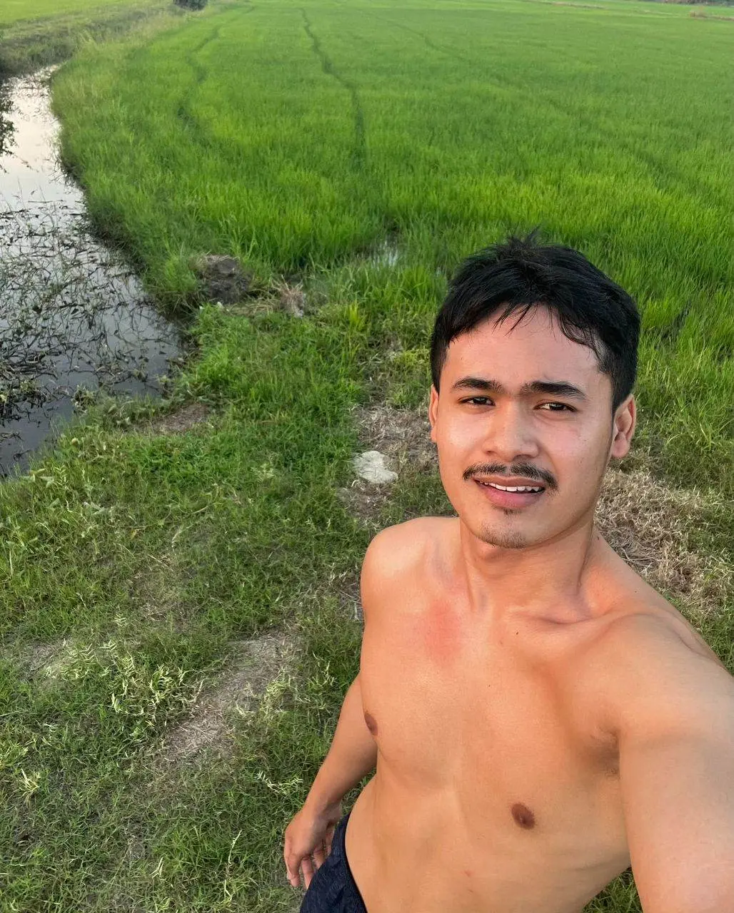 คลัง สุดรัก