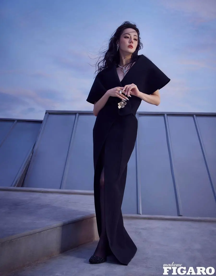 Dilireba @ madame FIGARO China December 2023