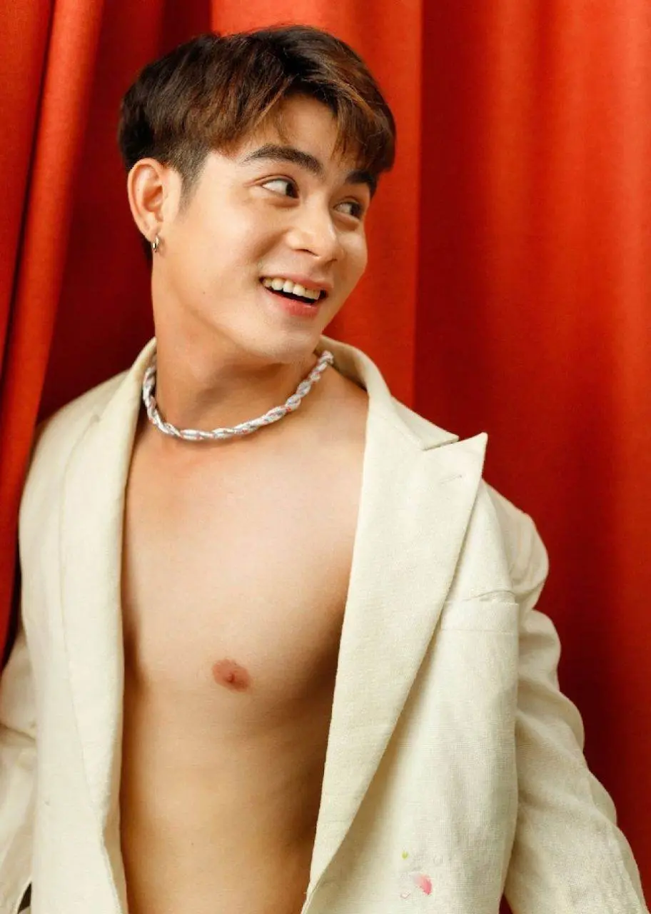 เป็นรุกครับแต่รับมาตลอด..(ซะงั้น)