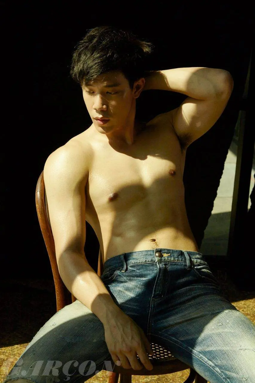 คลังสพลคนหล่อ
