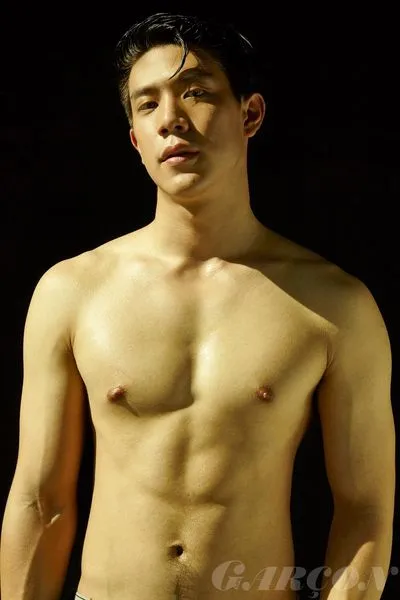 คลังสพลคนหล่อ
