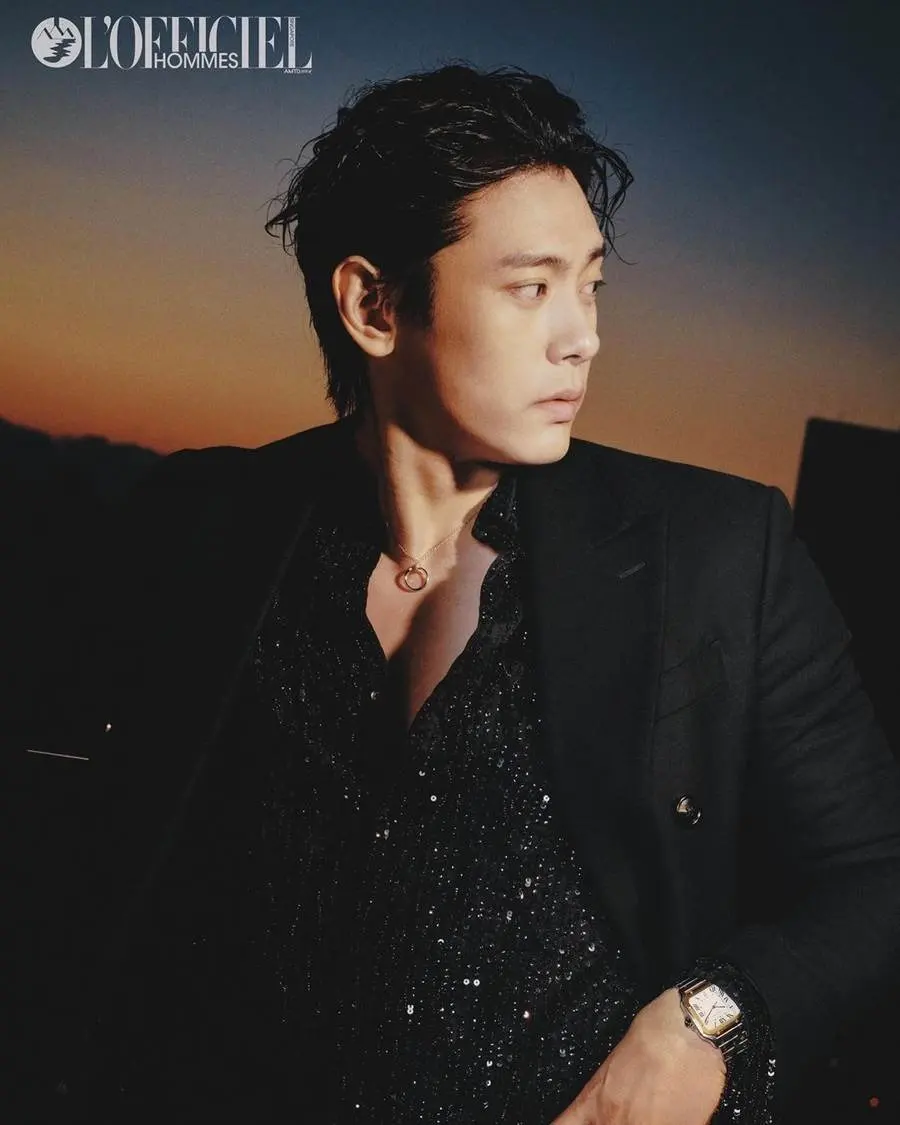 Teo Yoo @  L'Officiel Hommes Singapore December/January 2024