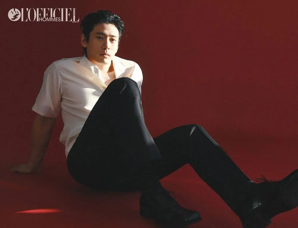 Teo Yoo @  L'Officiel Hommes Singapore December/January 2024
